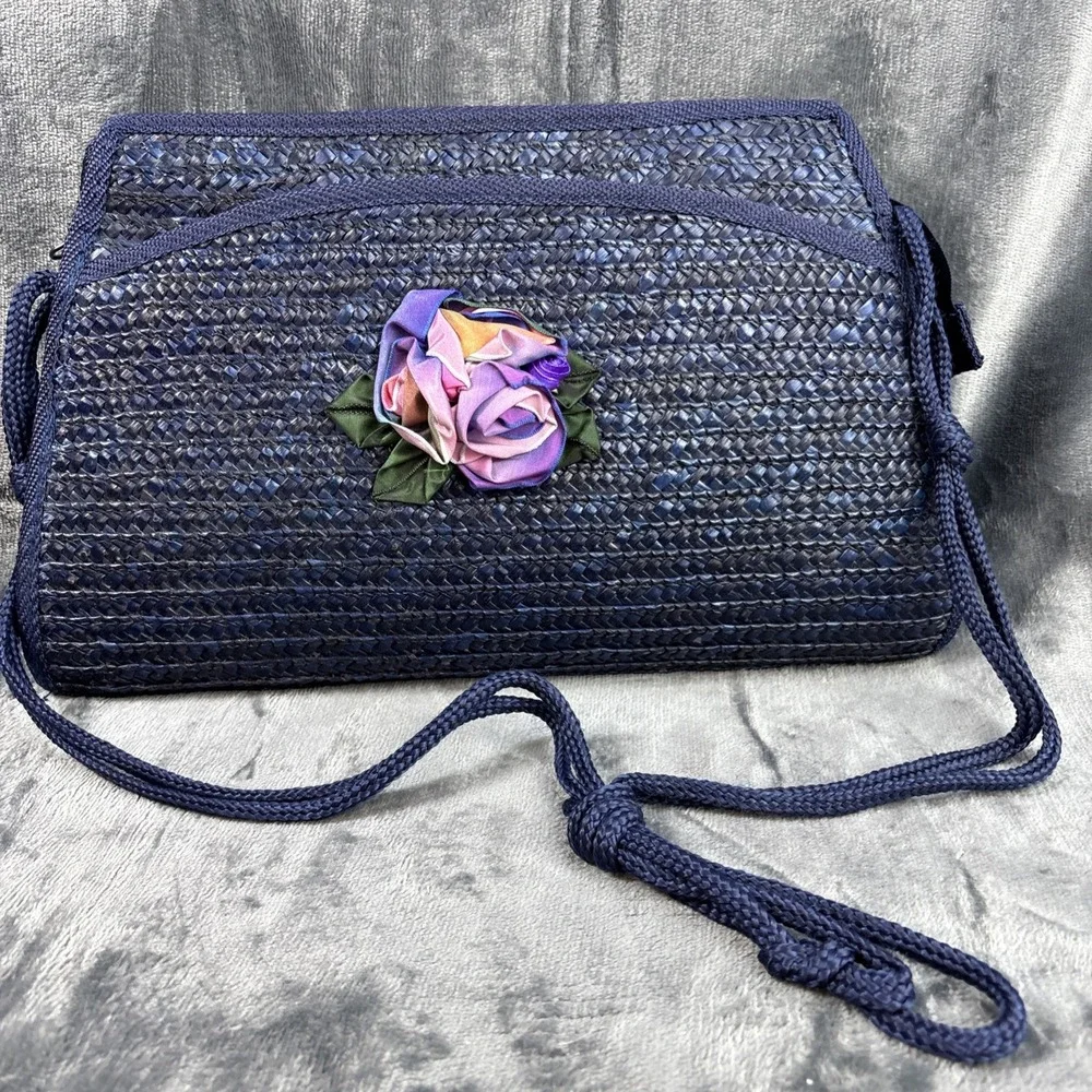 Navy Blue Straw Clutch Purse Bag Crossbody 3D Floral Appliqué Boho Basket Beachy